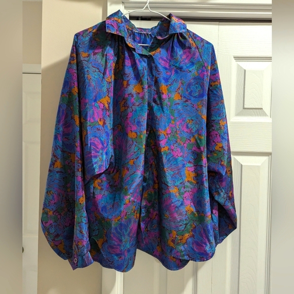 Blouse - Picture 1 of 3